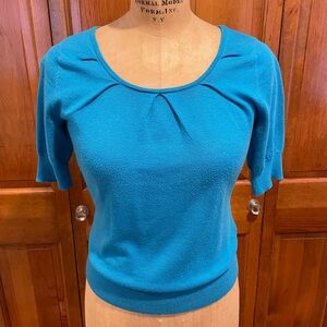 New York & Company Turquoise Blue Short Sleeve Sweater - XS